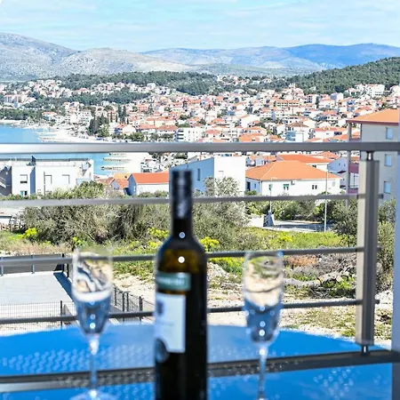 Luxury Apartment With Swimming Pool Ana Trogir Exterior photo