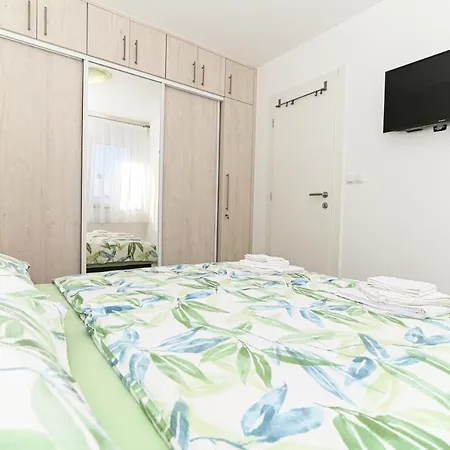 Luxury Apartment With Swimming Pool Ana Trogir Exterior photo