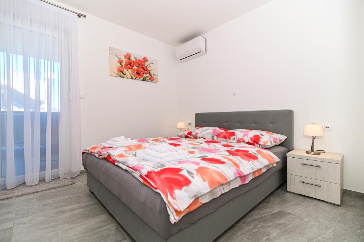 Apartment Luxury With Swimming Pool Ana *