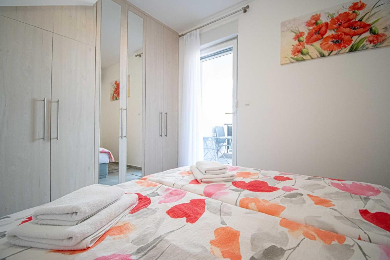 Apartment Luxury With Swimming Pool Ana Trogir