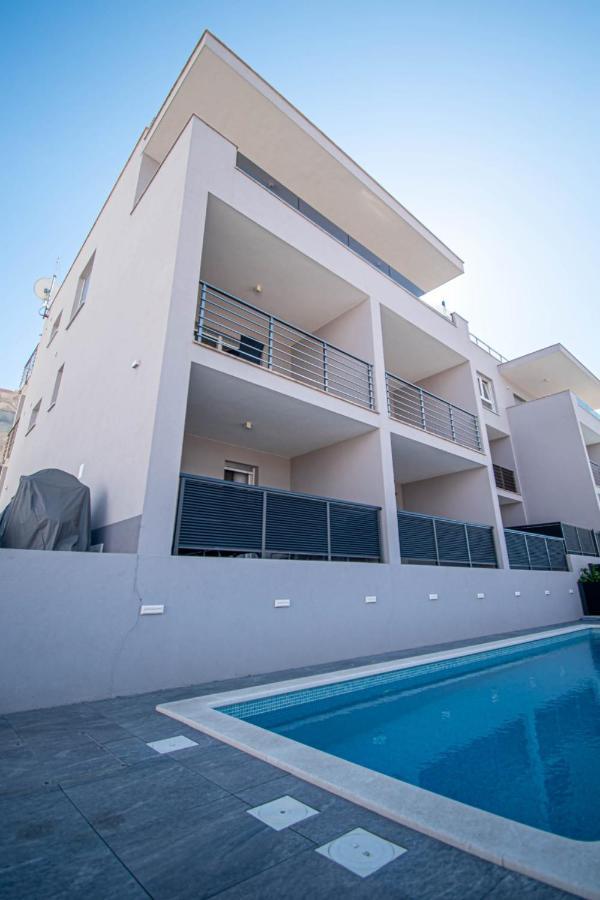 Luxury With Swimming Pool Ana Apartment *